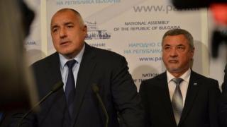 Собственици от Слънчев бряг искат спешна среща с Бойко Борисов и Валери Симеонов