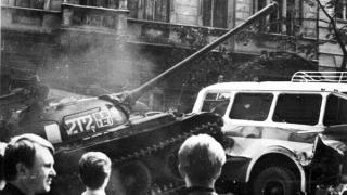Горещото лято на 1968-а: Добрият български войник в страната на Швейк
