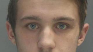 Асистент изнасили ученичка и я натопи, че сексът бил по взаимно съгласие, но ето как се издъни