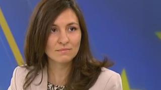 Председателството на ЕС ще ни струва скъпо - даваме 160 000 лева само за шалове! Тръгва нов лимитиран тираж на монетите от два лева (СНИМКА)