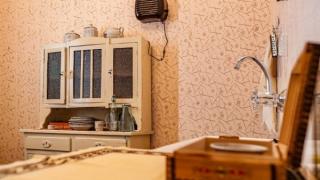 Спомени от соца: Димитровград показва уникален апартамент с автентично обзавеждане от бригадирското движение (СНИМКИ)