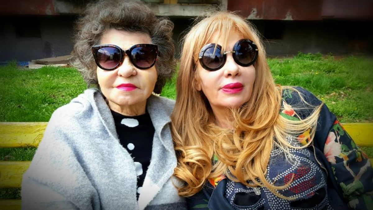Великата Мутафова е в болница? Дъщеря ѝ ексклузивно пред БЛИЦ: Майка ми не е...