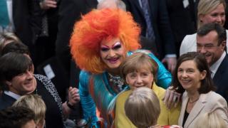 Германски травестити срещу "Алтернатива за Германия"