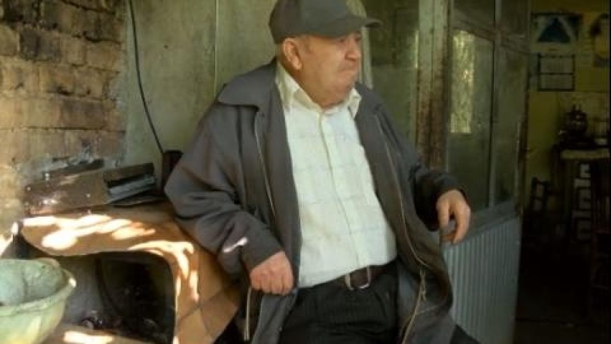 Братовчед взел парите за черни дни на незрящ - разследват има ли измама с 10 000 долара и прехвърлен апартамент