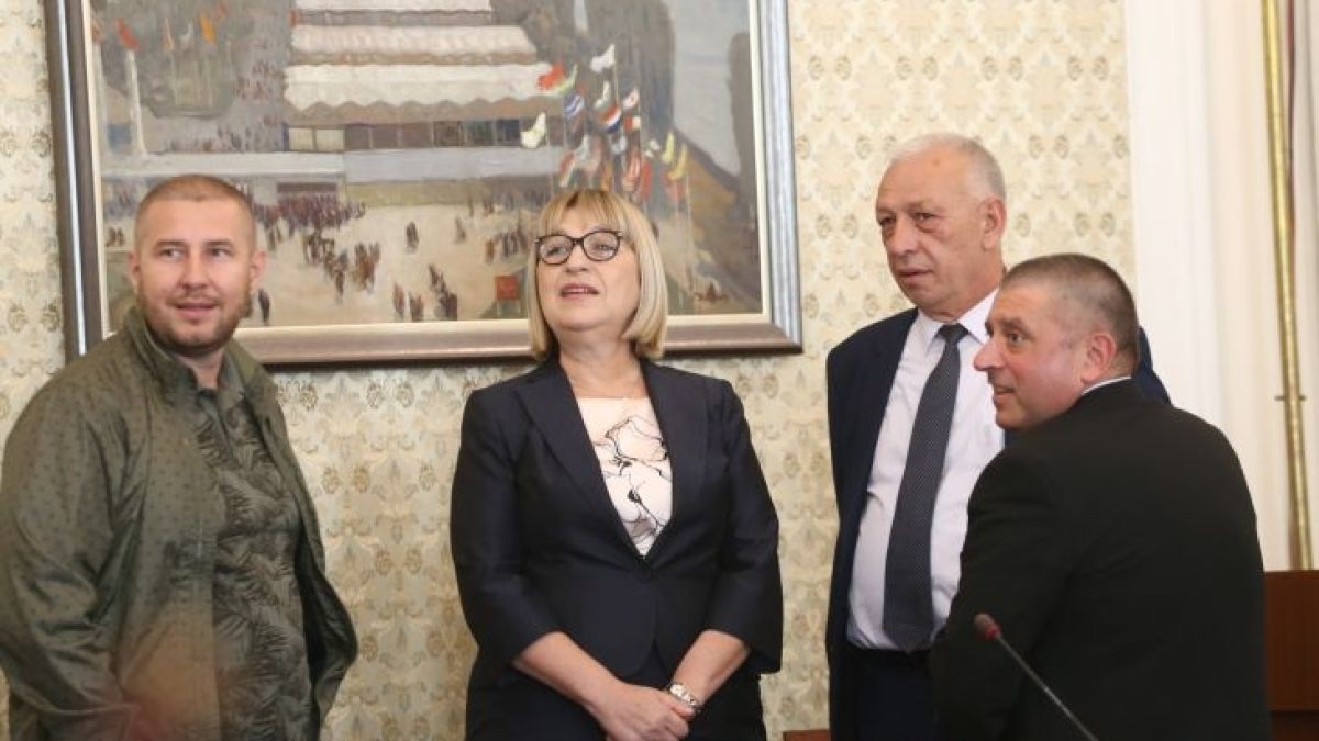 Цачева разкри какво ще направи правителството!