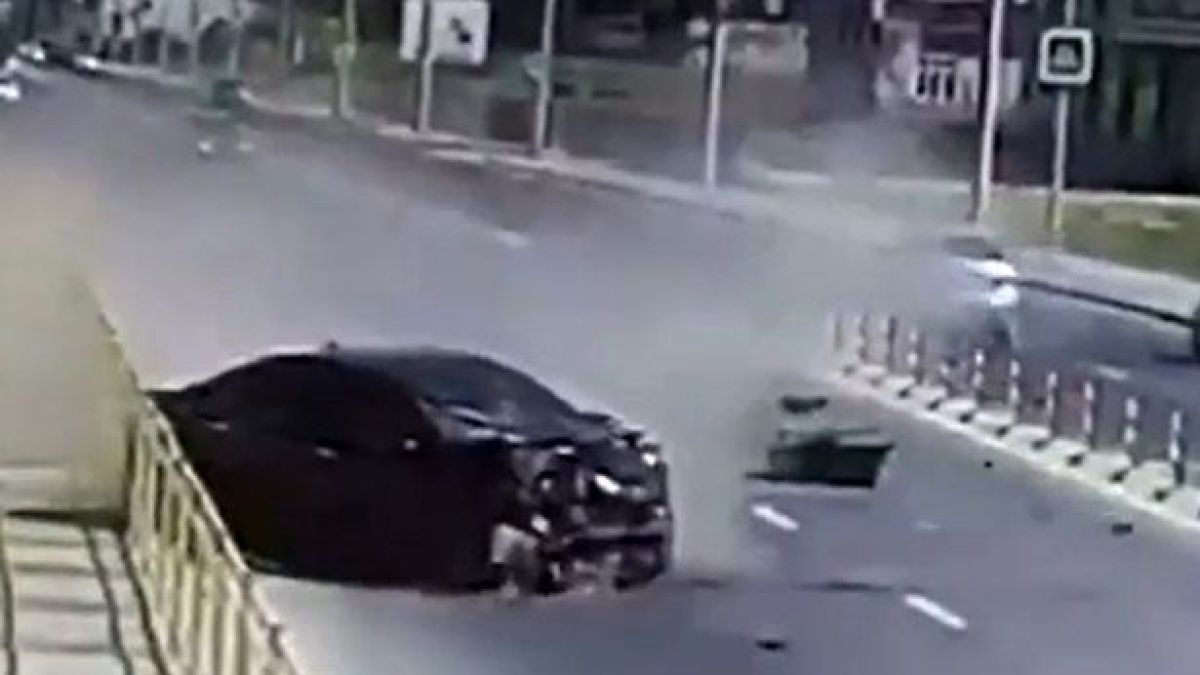 Сестрата и родителите на булка загинаха при страшна катастрофа, докато тя ги чакаше пред олтара (СНИМКИ/ВИДЕО 18+)