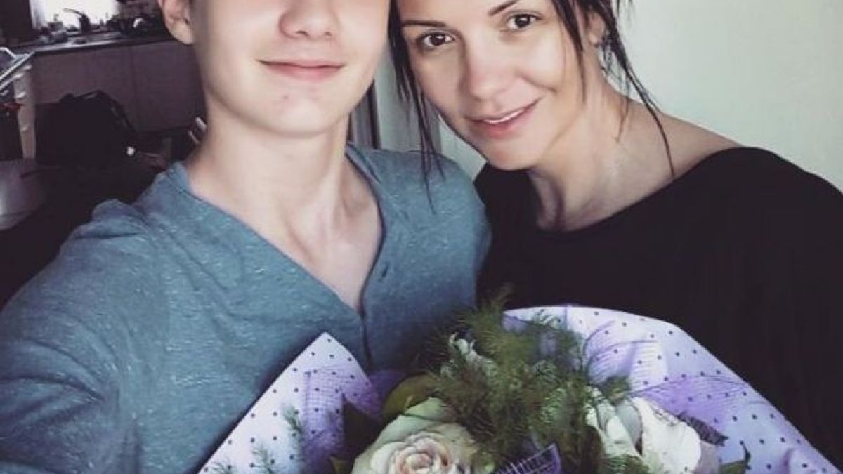 Сложиха белезници на сина на Кали и го бутнаха в ареста, певицата отказа да плаща глоба и се закани свирепо!