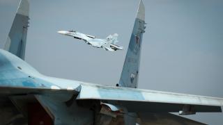 НАТО официално: Белгия вдигна F-16 срещу Су-27 над Балтийско море, руските изтребители се оттеглиха
