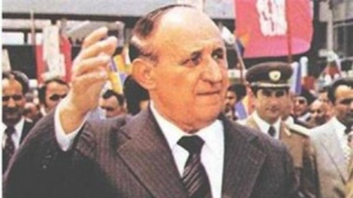 Тодор Живков надживя паметника си