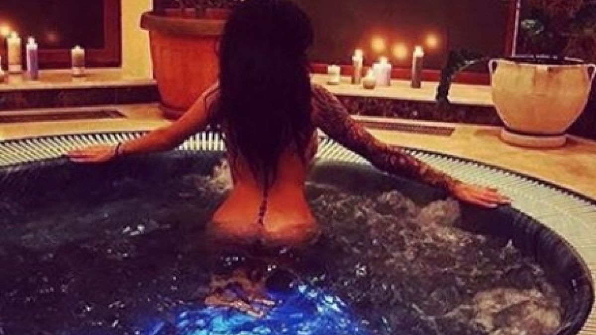 Мъжете онемяха щом видяха тази гореща СНИМКА (18+) на Мис Силикон
