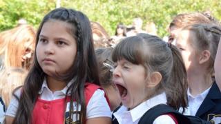 Следвайте указанията: Ученическата чанта – не по-тежка от 4 кг