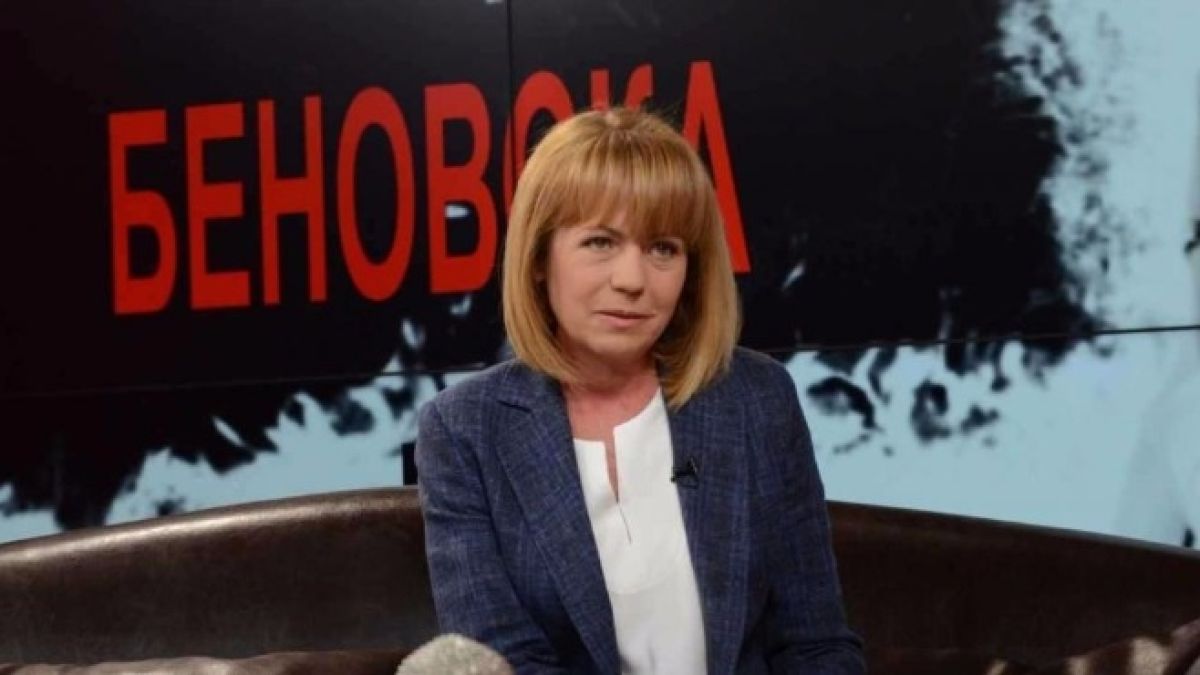 Фандъкова: Тротоарът няма цвят, той не е червен или син (ВИДЕО)