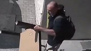 Русенец с ловка схема за кражба - задигна мебели само с... колело (ВИДЕО)