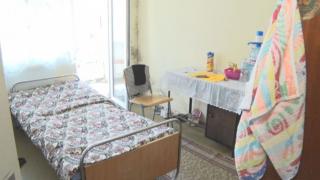 Студентите в шуменските общежития живеят в 70-те години на миналия век (СНИМКИ)