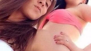 Съвършено безобидни СНИМКИ (18+), които по-добре да не отваряте по време на работа 