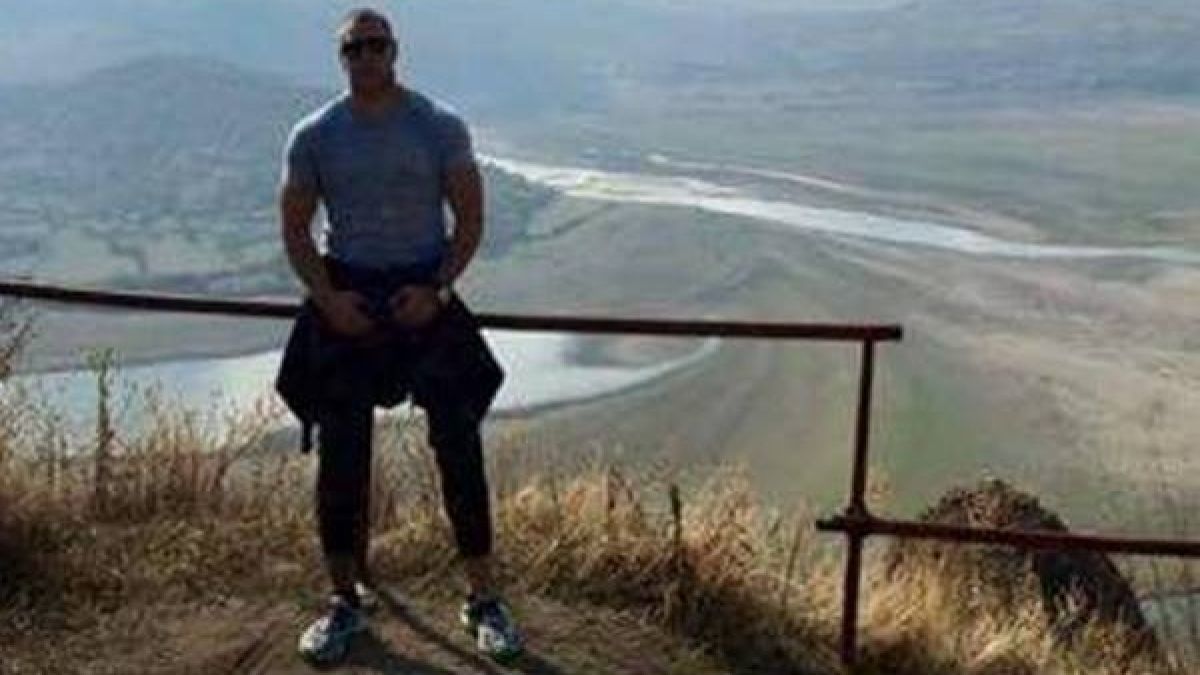 Ясно е кой е зверски набитият от ромската хунта мъж! Кървавата драма е потресаваща (СНИМКА)