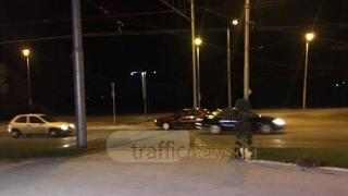 Внимание, СНИМКИ показаха как камикадзе шпори из пловдивските улици