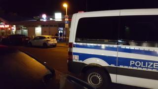 Извънредно! Въоръжен откри стрелба пред нощен клуб в Берлин, има жертва 