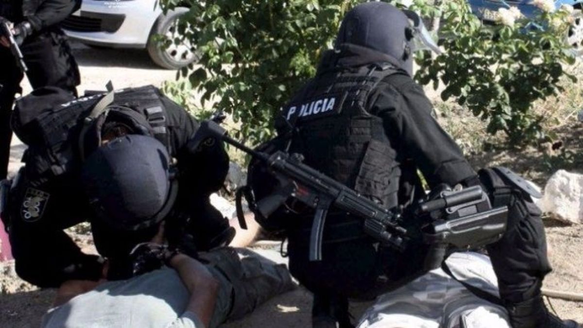 Извънредно в БЛИЦ! Горещи разкрития за спецакцията на барети от отряд "Кобра" в София! Разбитата банда се занимавала с...