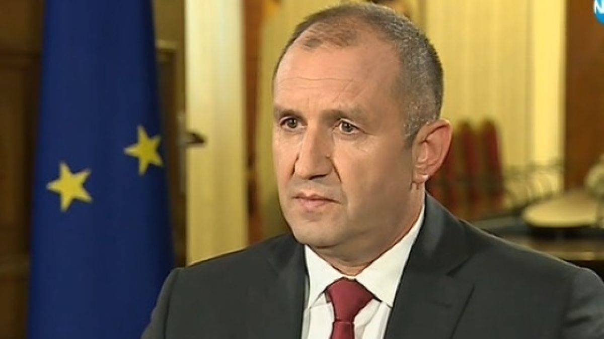 Радев написа прочувствени думи заради смъртта на...