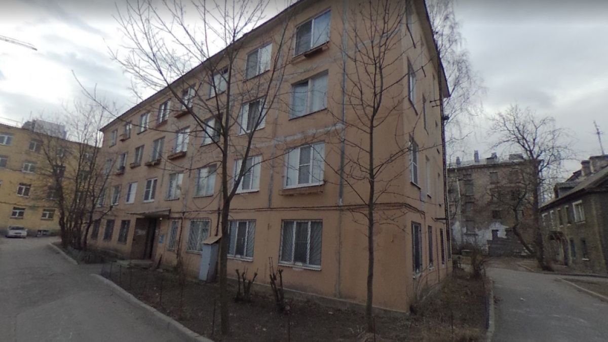 Уникално: Сгради, които са строени нетрадиционно отгоре надолу (СНИМКИ)