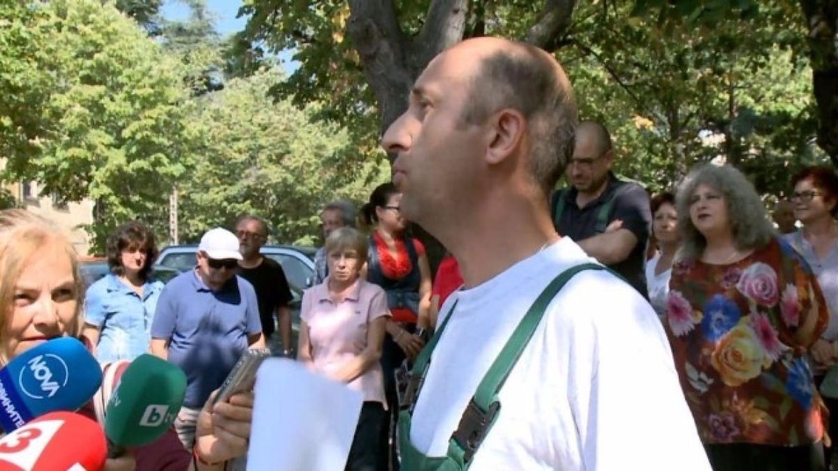 ВМЗ Сопот на протест в защита на правителството (ВИДЕО)