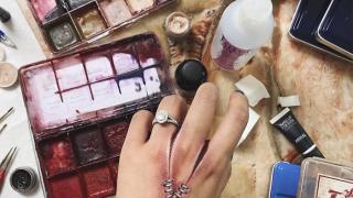 Защо тази жена няма лице? Отговорът ще ви порази (СНИМКИ)