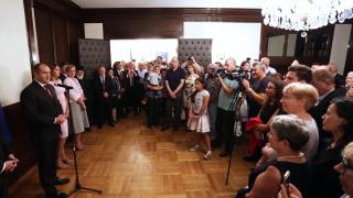 Президентът поиска създаването на регистър на българите в чужбина