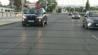 Знойна каскадьорка втрещи пловдивчани (СНИМКИ)