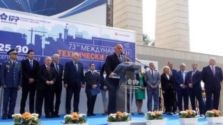 Борисов от панаира в Пловдив: Няма кой идиот да си помисли, че съм тук, за да стоплям отношения с Гергов