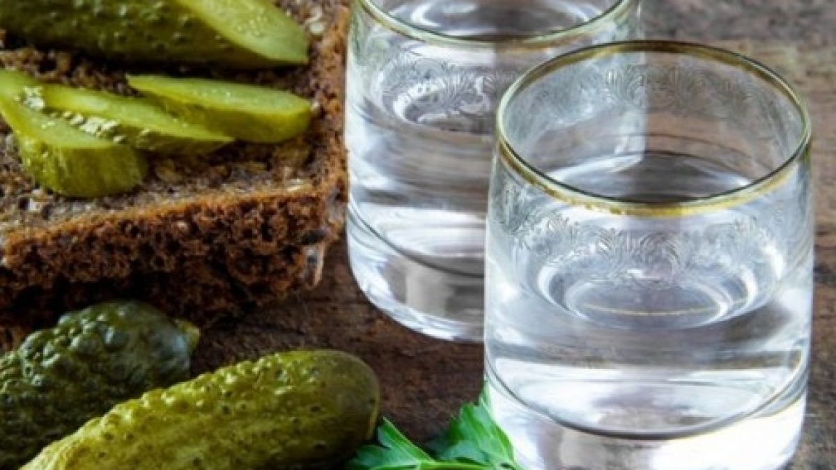 7 храни, които нанасят огромни щети, когато се смесват с алкохол!