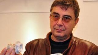 Шефът на Варненския исторически музей бере душа в болница след нелеп инцидент 