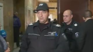 Катаджията Венцислав, взел 36 бона подкуп, се появи с насинено око в съда 