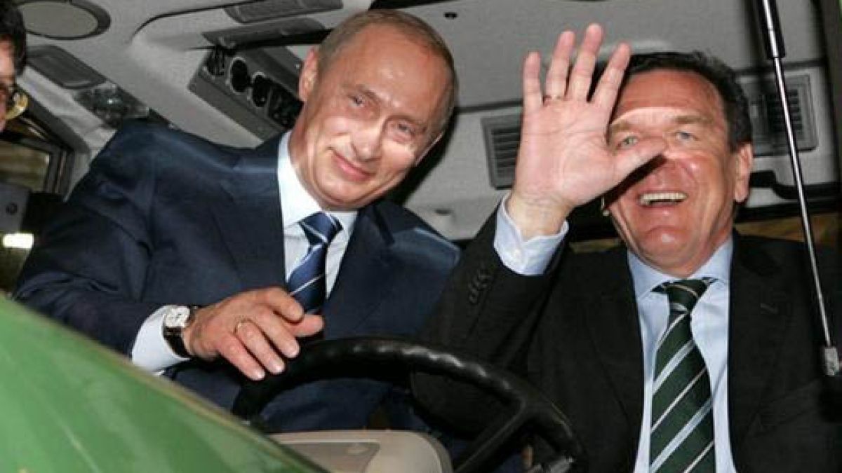 Рокади в „Роснефт“, начело на Съвета на директорите застава известен политик от близкото минало, ще се изненадате кой е той