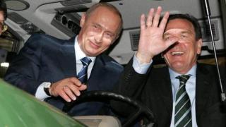 Рокади в „Роснефт“, начело на Съвета на директорите застава известен политик от близкото минало, ще се изненадате кой е той
