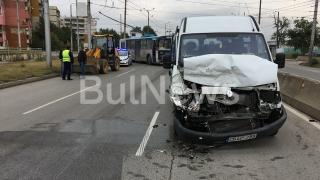 Тежка катастрофа с фадрома на входа на Враца (СНИМКИ)