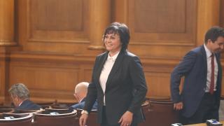 Пълен провал на вътрешната опозиция на Нинова