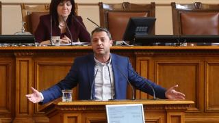 Делян Добрев за аферата „Джемкорп“: Те са много добри измамници, по същия начин закриха ТЕЦ-овете