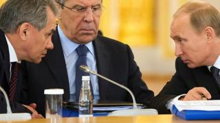 Лавров изчезна мистериозно, какво се случва между него и Путин