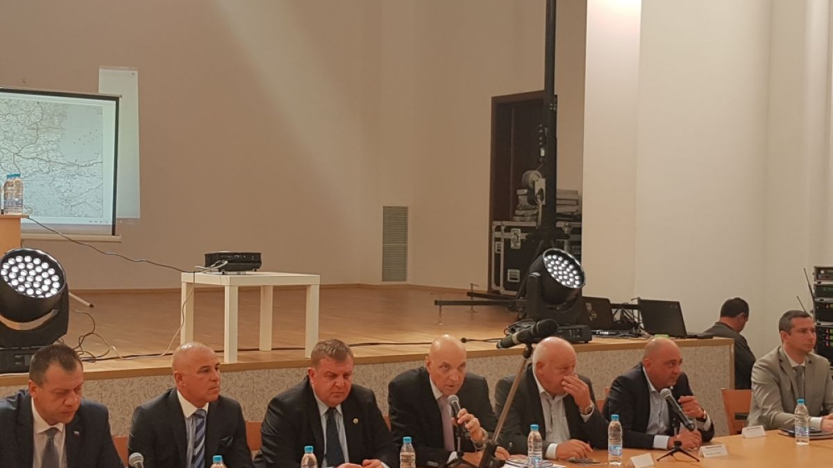 Хората от Югозападна България искат магистрала Струма и втора кабина в Банско