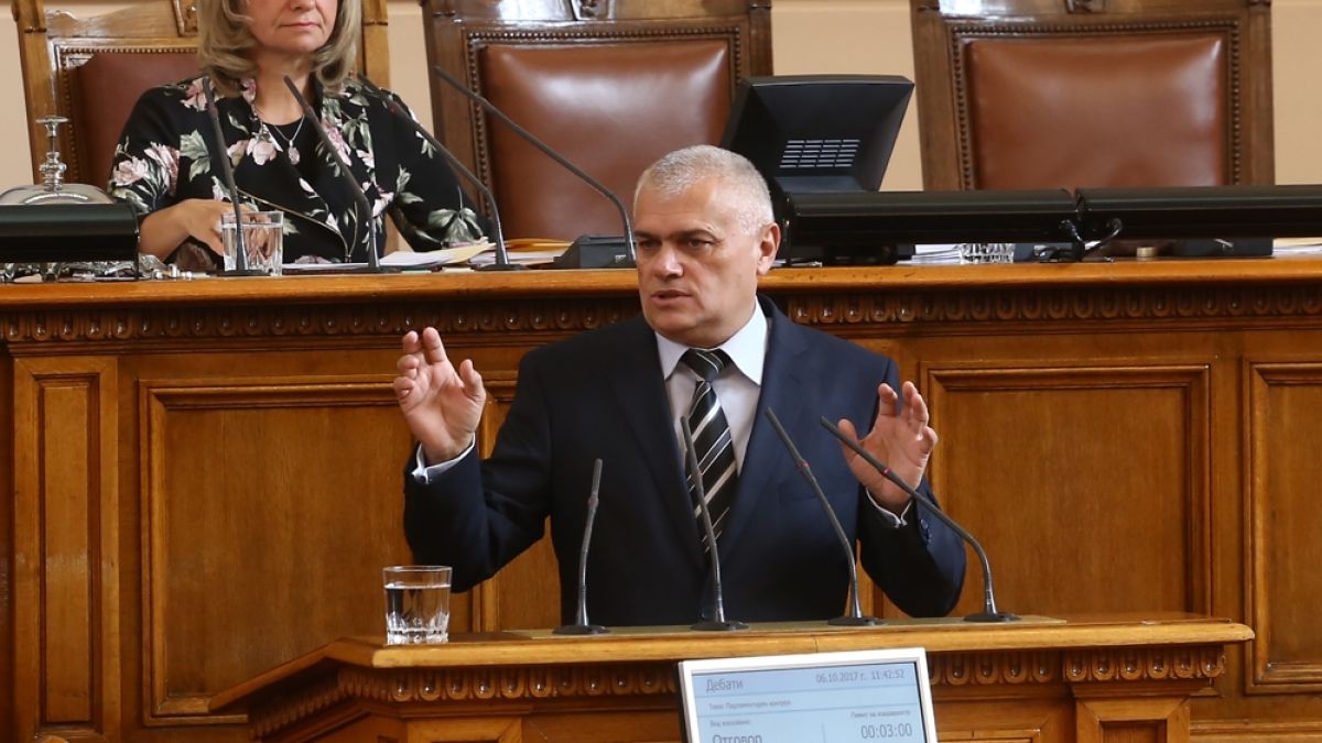 Валентин Радев с шокиращи данни за нарушения на пътя през 2017 година!