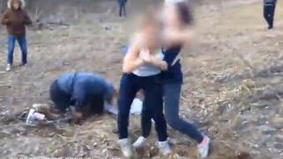 Ученички се млатиха здравата, едната отиде в Спешното в Кубрат