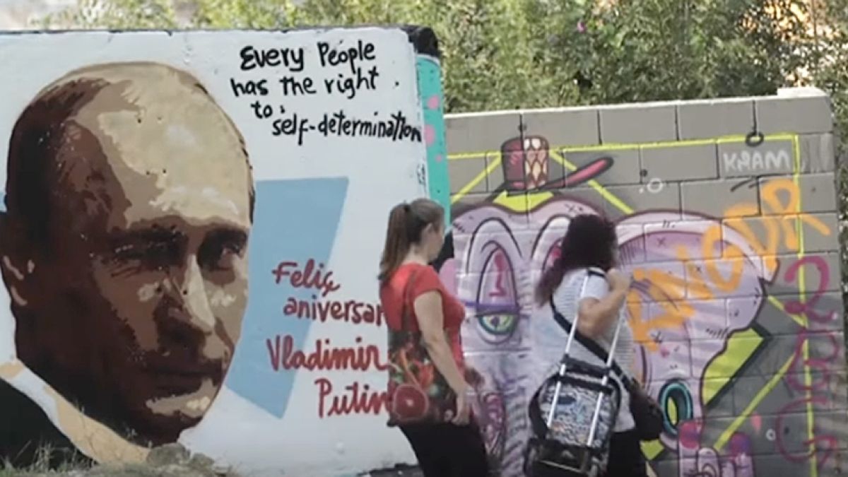 СНИМКИ и ВИДЕО показаха как светът поздрави Путин за 65-ата му годишнина