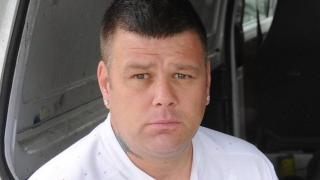 Обвинен за изнасилването на 16-годишна бе линчуван на улица в Англия под одобрителните аплодисменти на тълпата