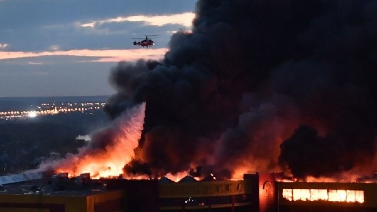 Локализиран е пожарът в Москва