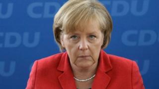 Ангела Меркел ще се съгласи на налагане на лимит на бежанците, заради своите съюзници