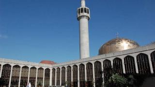  Увеличили са се нападенията срещу джамии във Великобритания