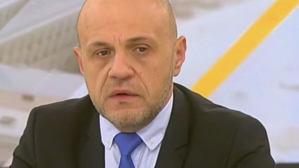 Томислав Дончев с горещ коментар за оставката на Антон Тодоров, скандала между Радев и Борисов, провала на КСНС и драмите покрай "Кумгейт"
