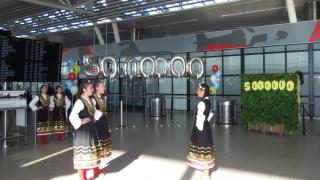 Летище София посрещна 5-милионния си пътник (СНИМКИ)