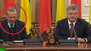 Не е за вярване както направи Ердоган, докато Порошенко говореше (ВИДЕО)